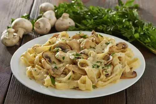 Obiad jak z restauracji w 30 minut – proste i smaczne przepisy