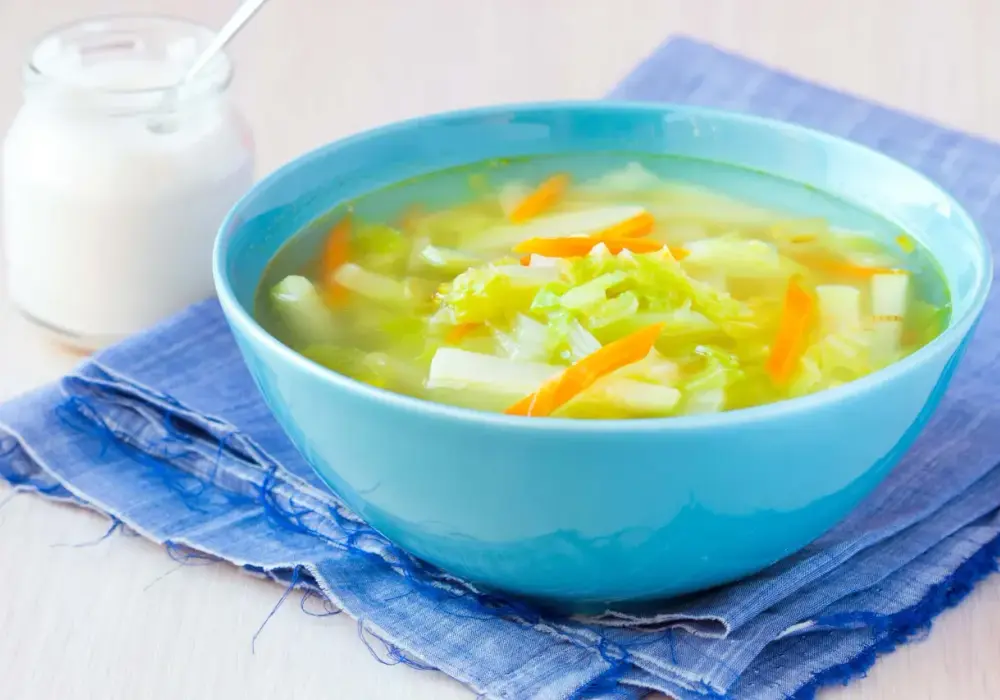 Zupa z kalarepy - przepis, by nie była płaska. Uniknij błędów!