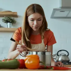 Jak uratować przypaloną zupę? Skuteczne sposoby na ratunek w kuchni