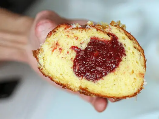 Stary przepis na pączki - miękkie, lekkie i pachnące jak dawniej