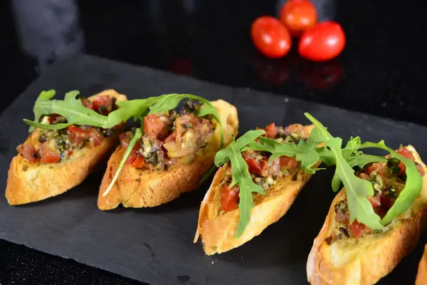 Masz 15 Minut? Zrób Szybkie Hiszpańskie Tapas!