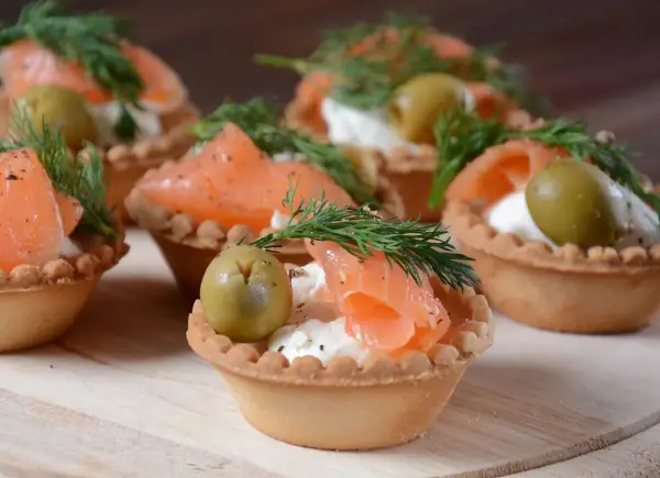 Przystawki komunijne w domu - Łatwe i eleganckie menu